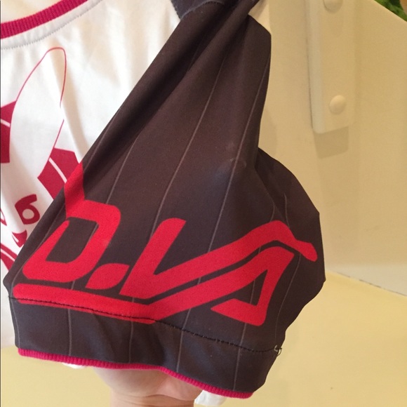 **SOLD**D.Va Crop Top OverWatch - Picture 4 of 9